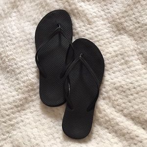 Black Flip Flops